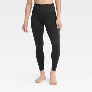 Target NWT XS black compression ribbed high waisted seamless leggings